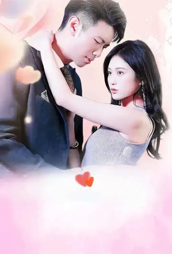 Dulce esposa en los brazos: el tío general Ba pellizcó a su mascota de cintura